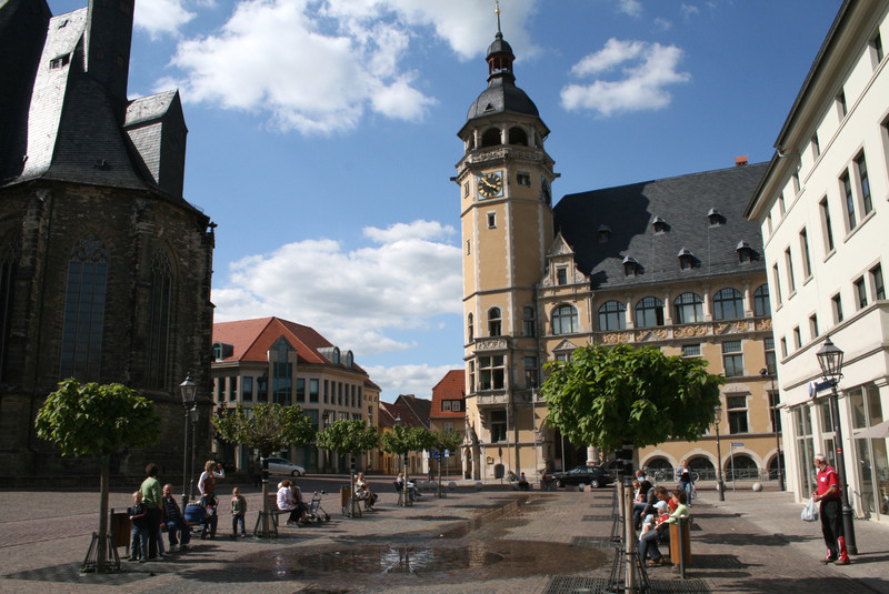 Das Bild zeigt den Marktplatz in Köthen.