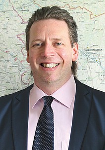 Le secrétaire d’état et ministre du développement du Land Le secrétaire d’état et ministre du développement du Land