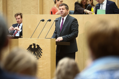 Ministerpräsident Sven Schulze im Bundesrat.
