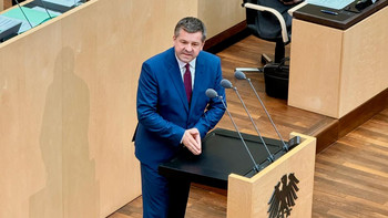 Ministerpräsident Sven Schulze im Bundesrat.
