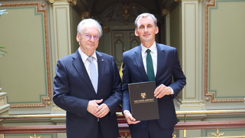 Ministerpräsident Dr. Reiner Haseloff und der neue Bildungsminister Jan Riedel. 