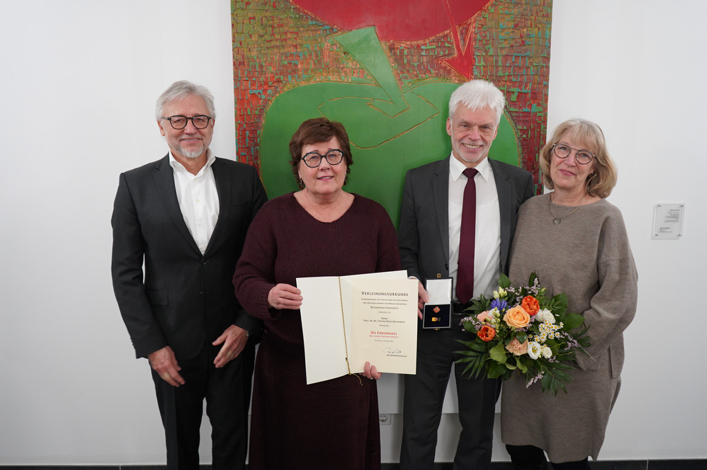 MS_Ehrennadel_Prof.Hachenberg